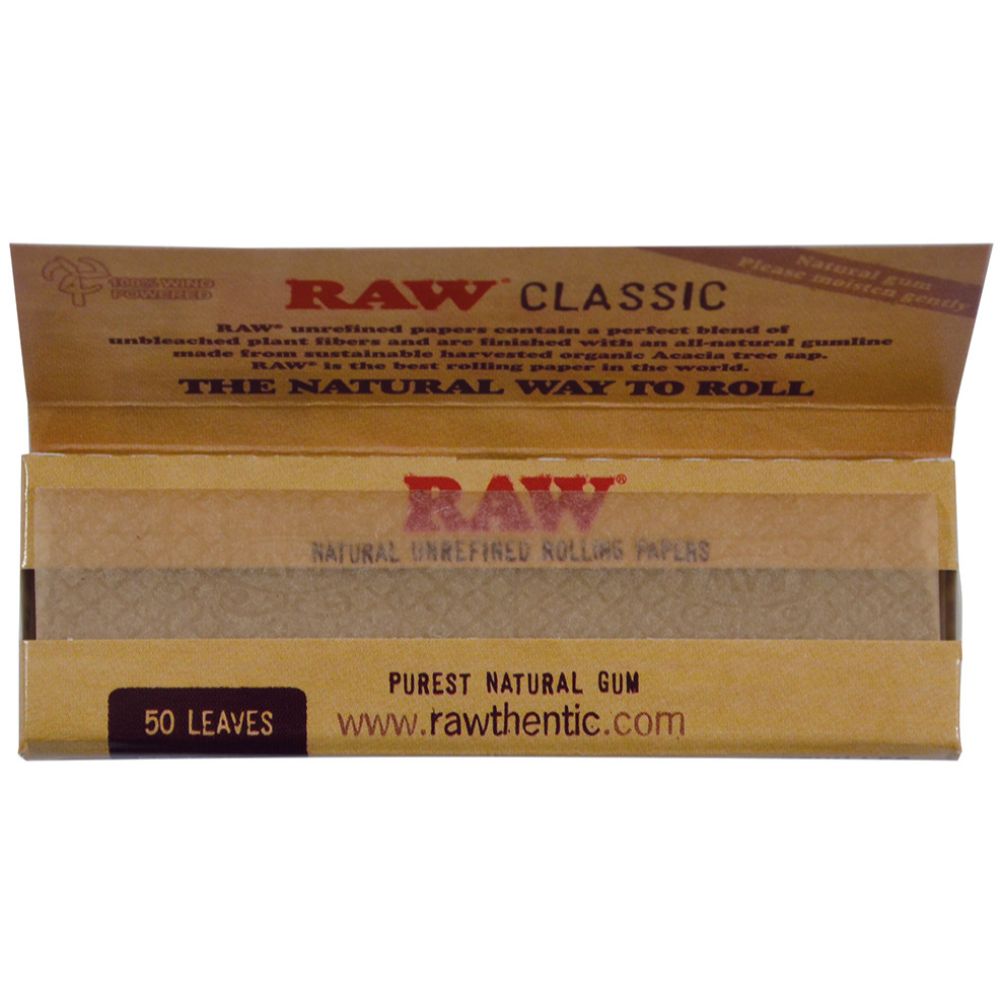 RAW Classic 1¼ Size Rolling Papers | Single Pack - Open