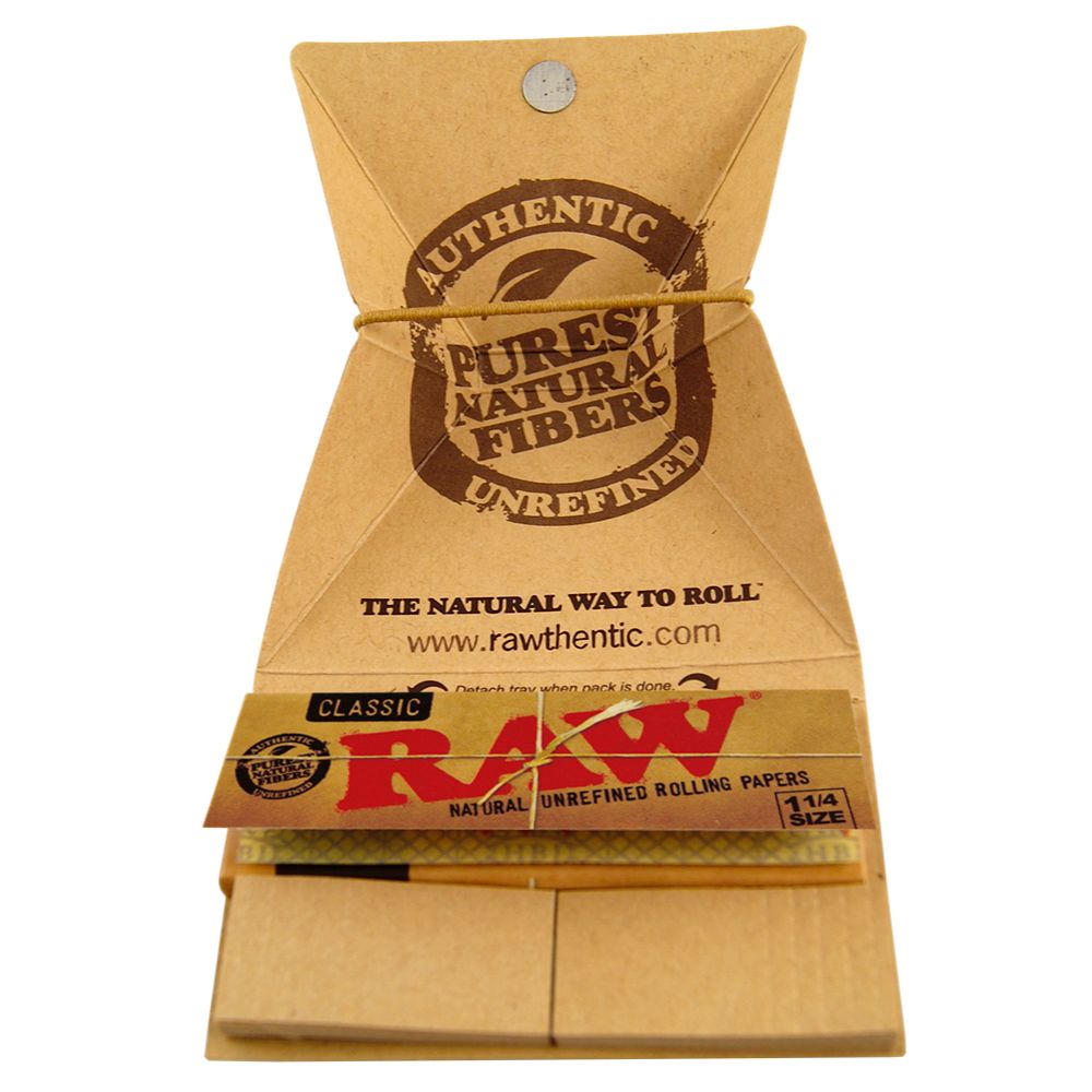 RAW Artesano 1¼ Papers with Tray and Filter Tips | Single Pack - Open